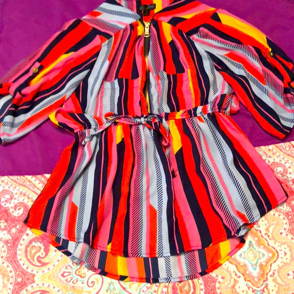 Multicolor Blouse - Picture 2 of 2